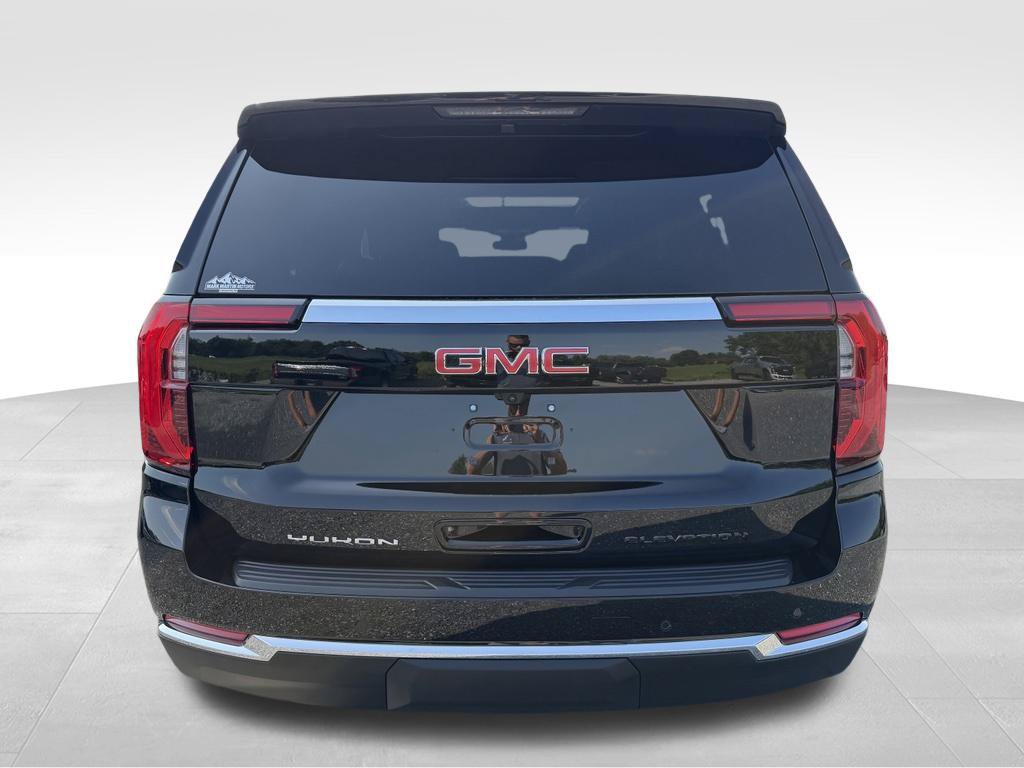 Used 2025 GMC Yukon XL Elevation AWD/4WD image 19