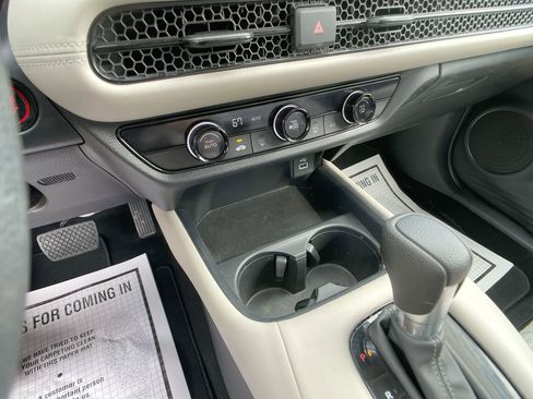 Certified 2024 Honda HR-V LX image 18