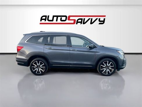 Used 2022 Honda Pilot Touring image 8
