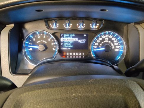 Used 2014 Ford F150 XLT w/ XLT Chrome Package RWD image 23