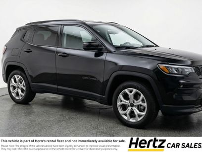 Used 2025 Jeep Compass Latitude
