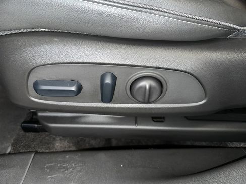 Certified 2023 Buick Encore GX Preferred w/ Cold Weather Comfort Package image 6