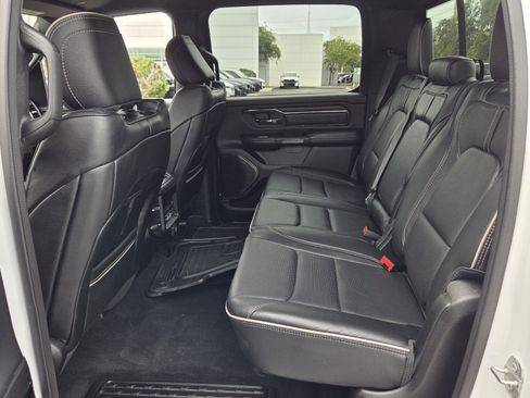 Used 2023 RAM 1500 Limited AWD/4WD image 11