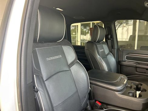 Used 2026 RAM 2500 Laramie AWD/4WD image 21