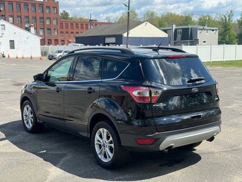 Used 2018 Ford Escape SE FWD image 13