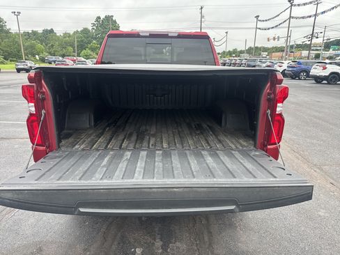 Used 2025 Chevrolet Silverado 1500 RST AWD/4WD image 5