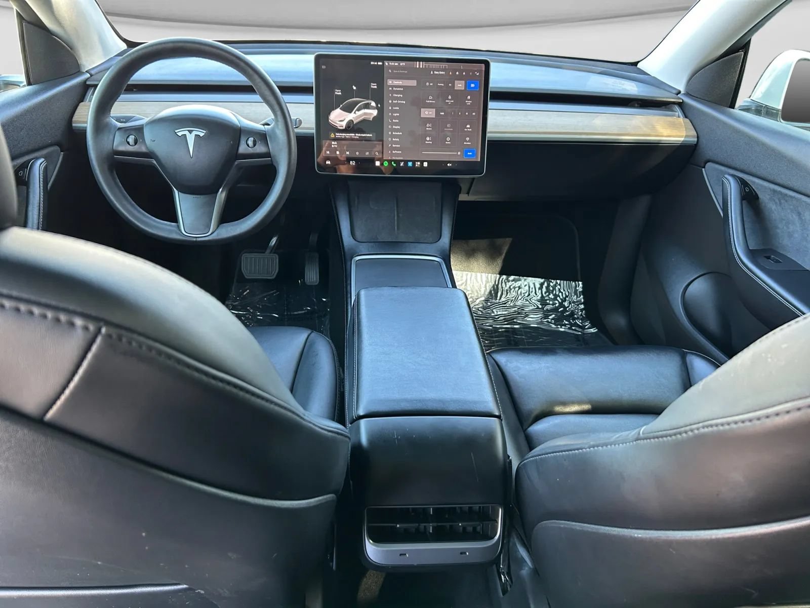 Used 2021 Tesla Model Y Long Range AWD/4WD image 19