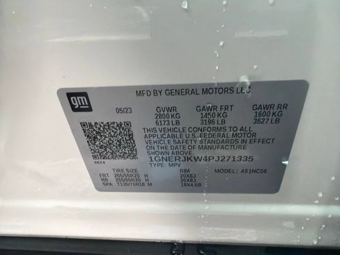 Used 2023 Chevrolet Traverse RS FWD image 5
