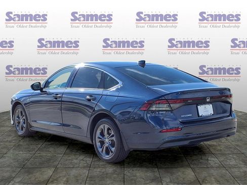 Used 2023 Honda Accord EX image 5