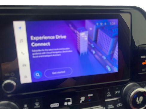 Used 2024 Toyota Highlander FWD image 67