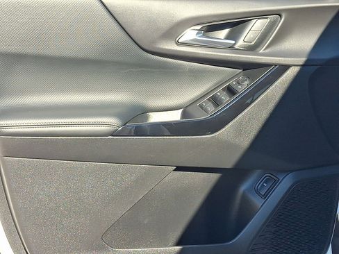 Certified 2025 Chevrolet Equinox LT w/ Convenience Package II image 13