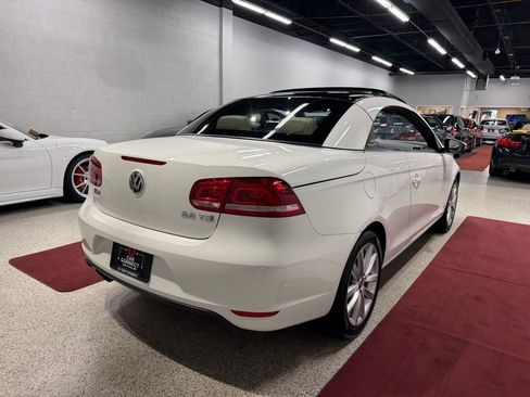 Used 2013 Volkswagen Eos Komfort FWD image 58