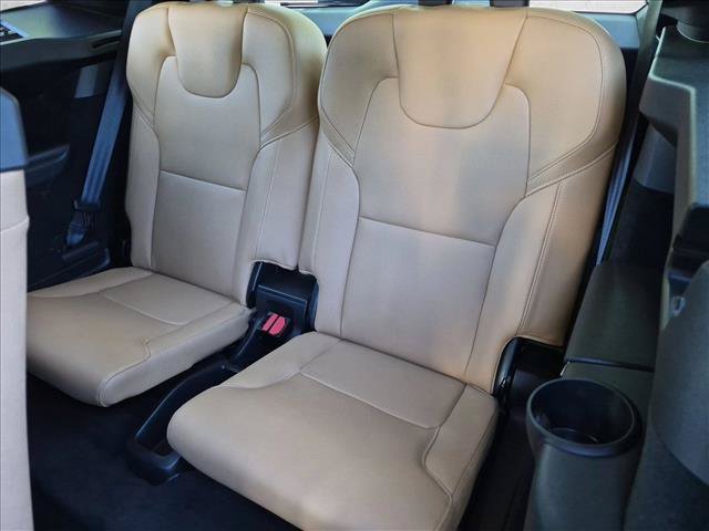 Used 2018 Volvo XC90 T5 Momentum w/ Convenience Package FWD image 22