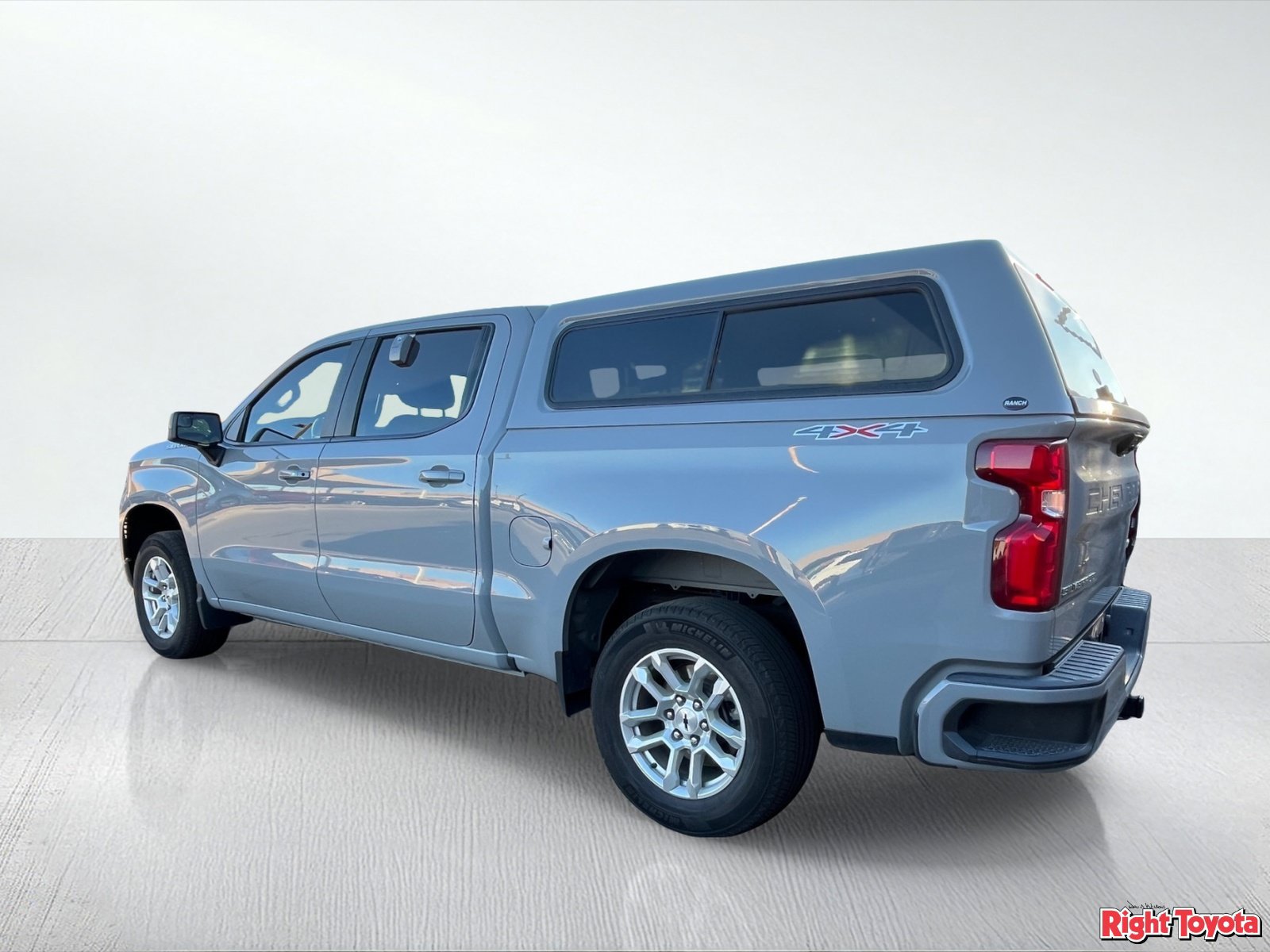 Used 2024 Chevrolet Silverado 1500 RST w/ Convenience Package II AWD/4WD image 3