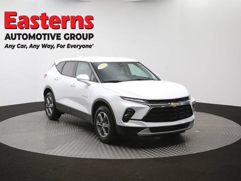 Used 2025 Chevrolet Blazer LT FWD image 50