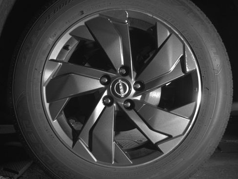 Used 2025 Nissan Rogue SV FWD image 14