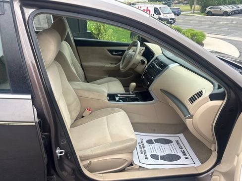 Used 2013 Nissan Altima 2.5 S FWD image 14