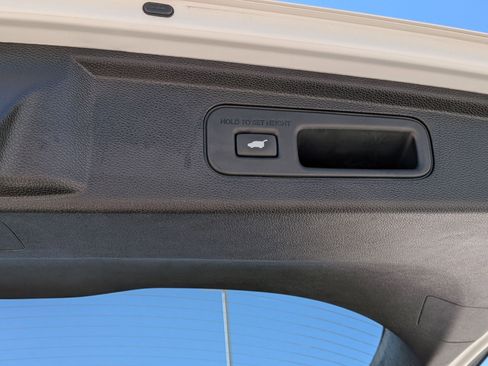 Certified 2025 Honda Odyssey Touring image 28