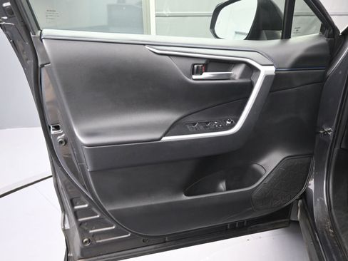 Used 2021 Toyota RAV4 XSE image 16