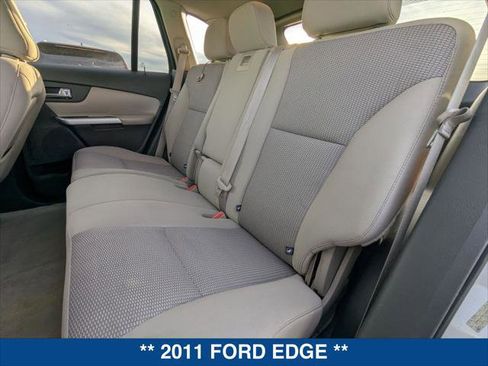 Used 2011 Ford Edge SEL image 20