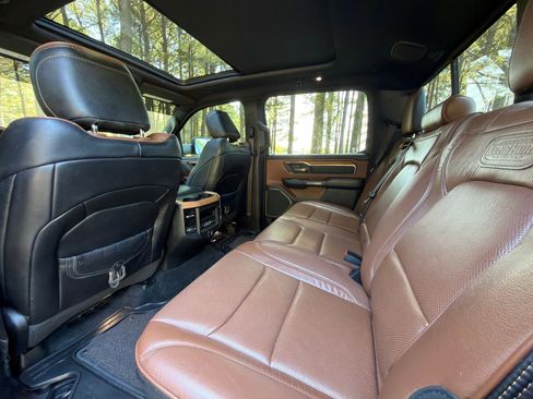 Used 2020 RAM 1500 Limited image 15