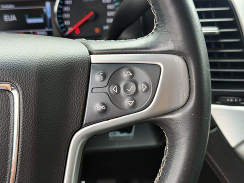 Used 2019 GMC Yukon SLT RWD image 16