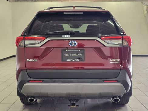 Certified 2020 Toyota RAV4 Limited AWD/4WD image 19