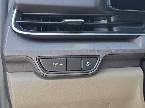 New 2026 Kia Carnival EX image 29