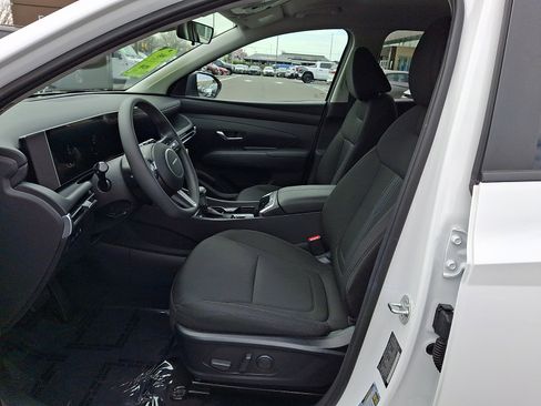 Certified 2025 Hyundai Tucson SEL image 13
