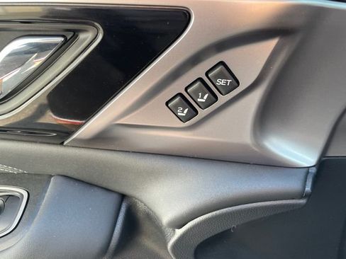 Certified 2023 Subaru Outback Limited XT image 28