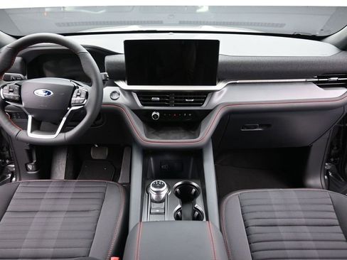 New 2026 Ford Explorer ST-Line w/ ST-Line Street Pack image 16