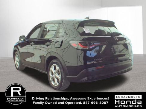 Used 2025 Honda HR-V LX image 8