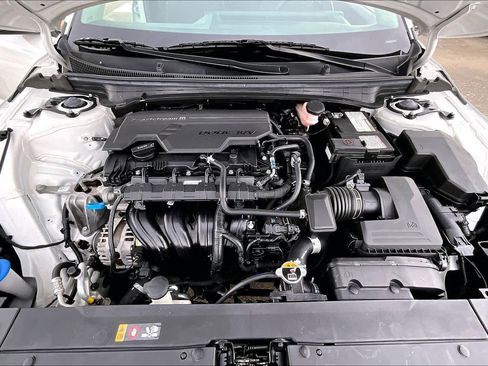 Used 2025 Kia K4 LXS image 29