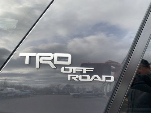 Used 2024 Toyota 4Runner TRD Off-Road image 14