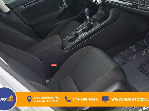 Used 2023 Honda Civic EX image 8
