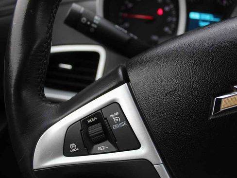 Used 2017 Chevrolet Equinox LT w/ Convenience Package image 15