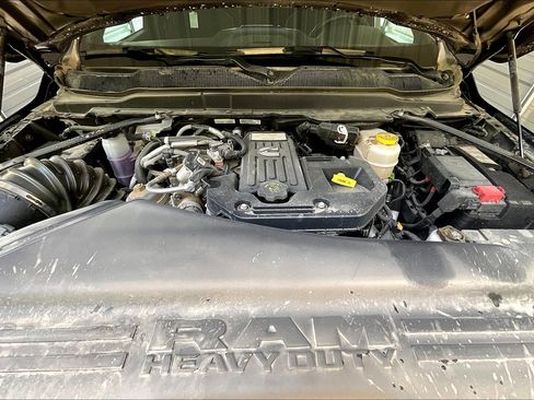 New 2025 RAM 2500 Tradesman AWD/4WD image 18