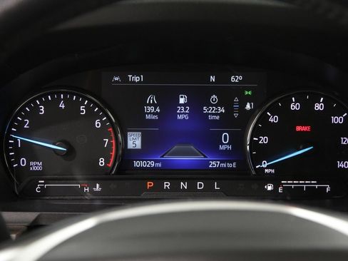 Certified 2022 Ford Explorer Limited w/ Equipment Group 301A image 9