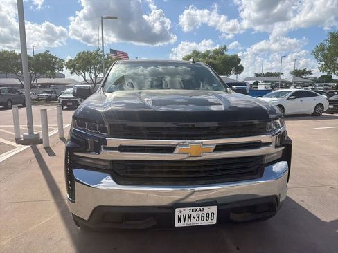 Used 2020 Chevrolet Silverado 1500 LT w/ Texas Edition image 4