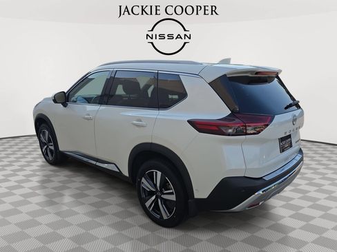 Used 2023 Nissan Rogue Platinum w/ Platinum Premium Package FWD image 7