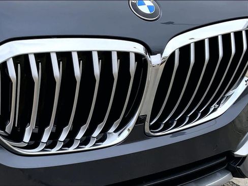 Used 2021 BMW X5 xDrive40i w/ Convenience Package image 28