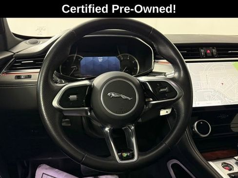 Certified 2023 Jaguar F-PACE R-Dynamic S image 24