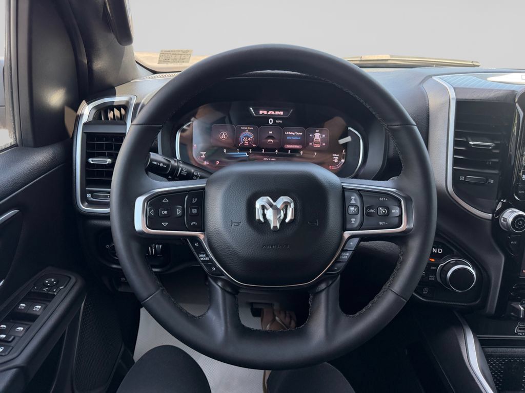 Used 2025 RAM 1500 Big Horn AWD/4WD image 13