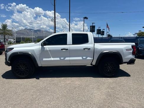 Used 2024 Chevrolet Colorado Trail Boss w/ Technology Package AWD/4WD image 6