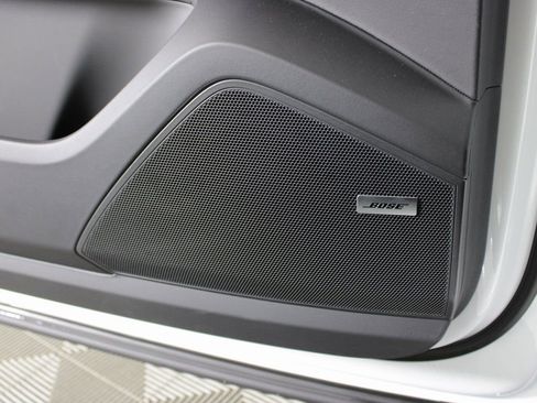 Certified 2026 Porsche Cayenne image 12