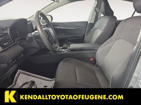 Used 2025 Toyota Camry LE FWD image 9