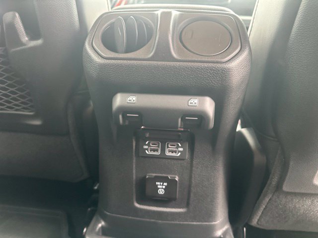Used 2026 Jeep Wrangler Unlimited Rubicon w/ Safety Group AWD/4WD image 9
