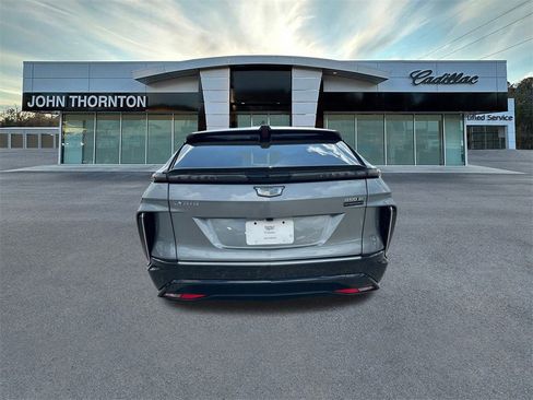 New 2025 Cadillac Lyriq Luxury image 6