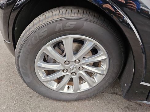 Used 2019 Buick Envision Essence image 35