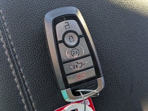 Used 2023 Ford F250 XLT w/ Black Appearance Package image 30